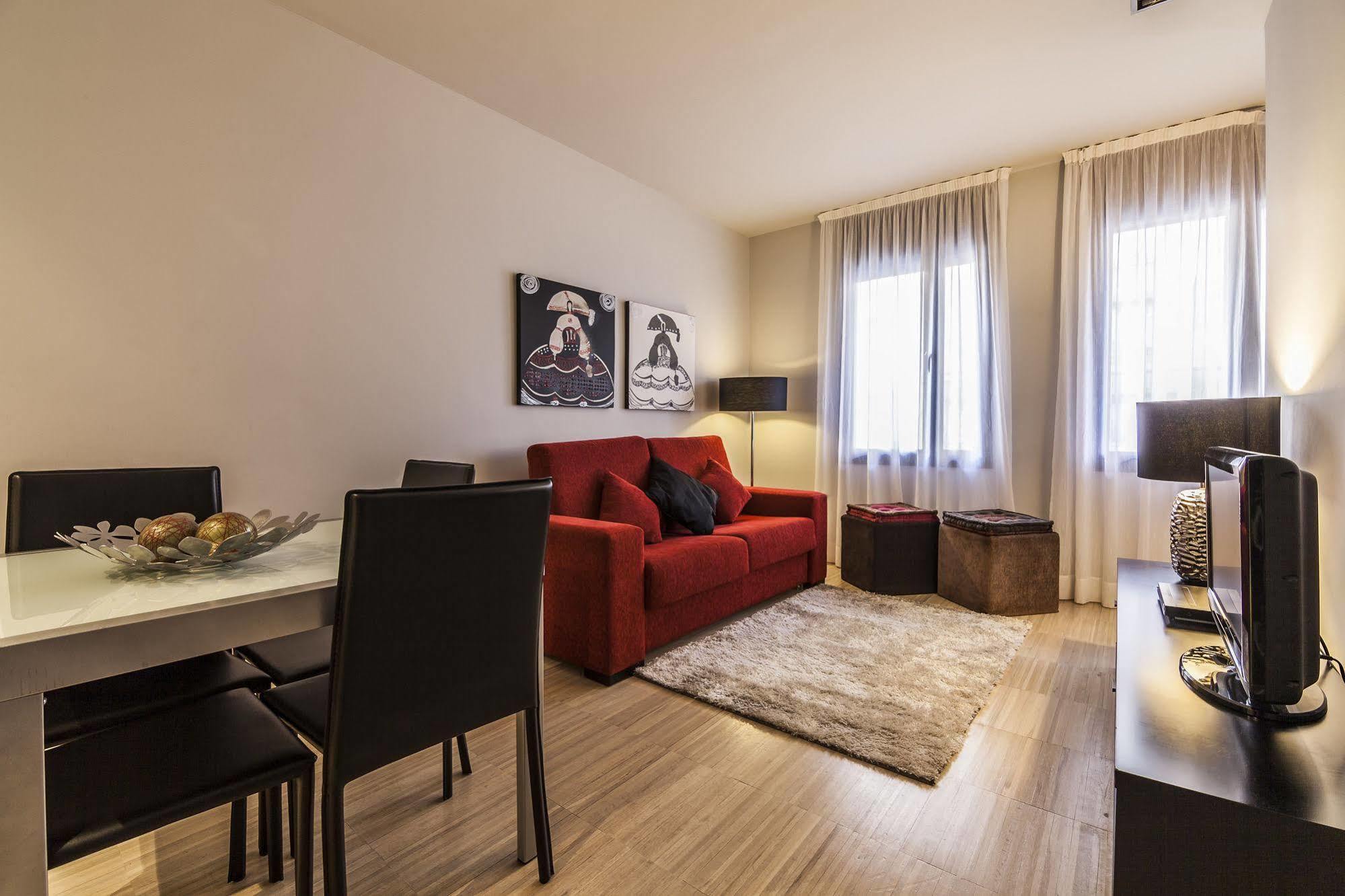 Mh Apartments Sant Pau Barcelona Exteriör bild